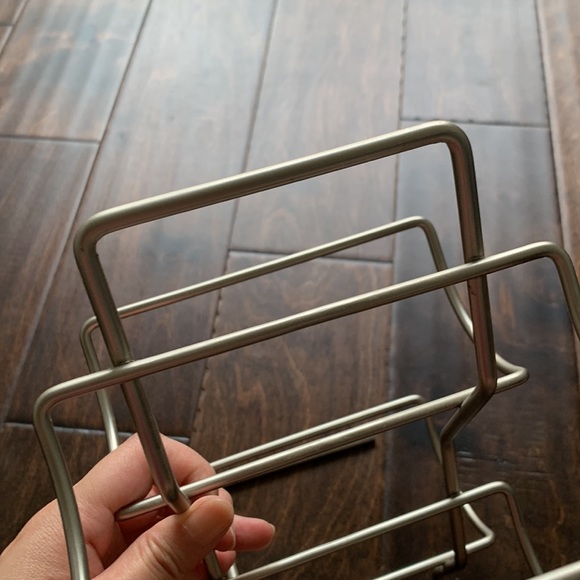 EUC Four Bottle Wine Rack - Picture 8 of 8